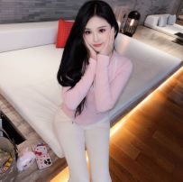 若溪童颜巨乳一个字爽
