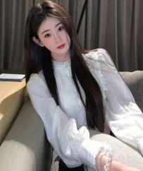 闵行悠悠 气质甜美 身材苗条